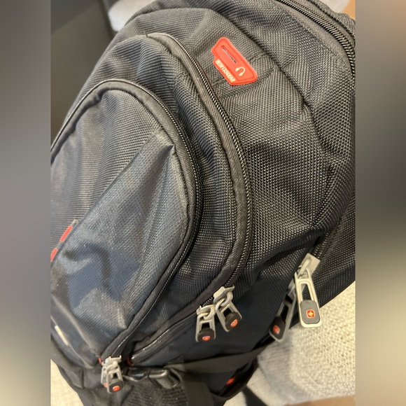 Swissgear Backpack - Picture 3 of 4